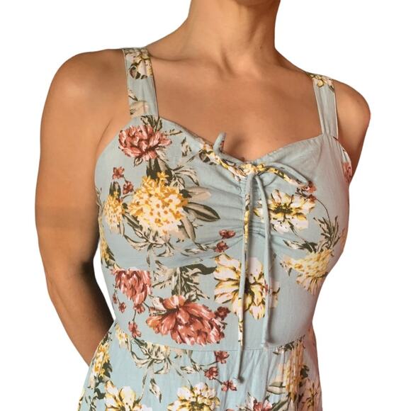 Derek Heart Dresses & Skirts - Easter Dress Derek Heart Sweetheart Front tie Medium
